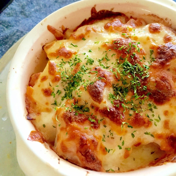 ごろポテにんじんのマヨチーズ焼き♩余った肉じゃがで